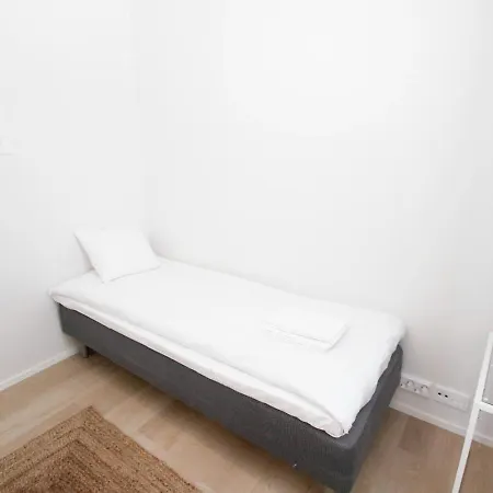 And Spacious For 3 With Sauna *